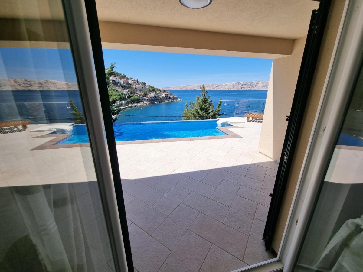 Villa Relax , With Seaview And Two Pools Near Beach 斯塔里格勒 外观 照片